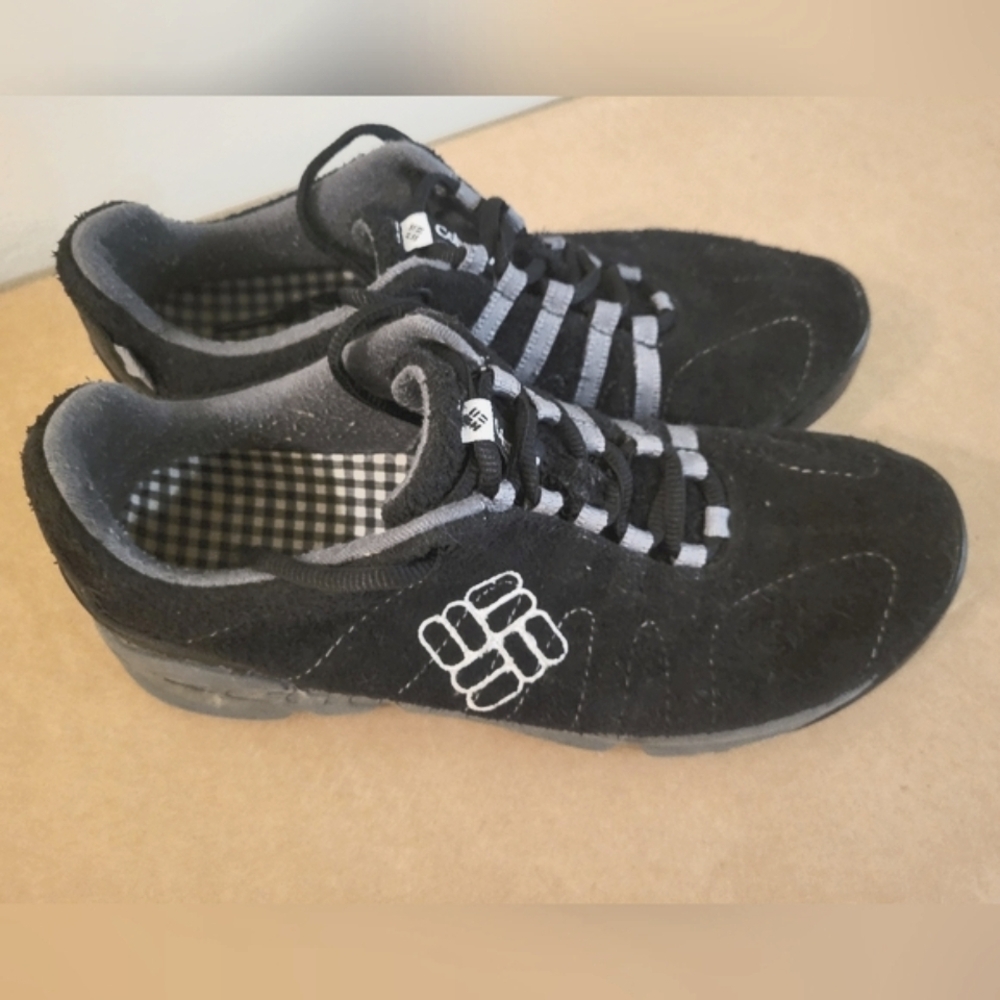Ladies Columbia Retired Descender‎ LTR Black (Size 7) Barely Worn